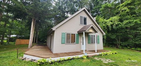 A home in Roscommon Twp