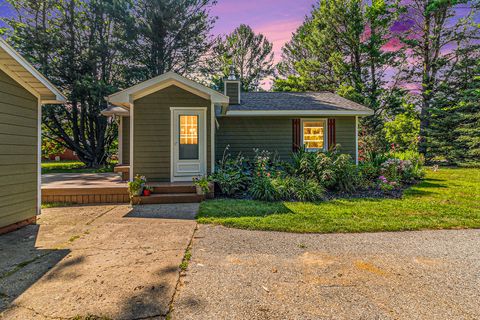 A home in Bear Lake Twp