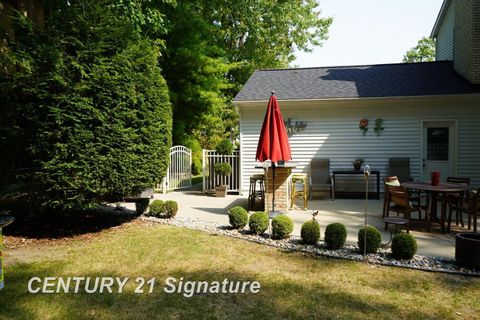 A home in Saginaw Twp