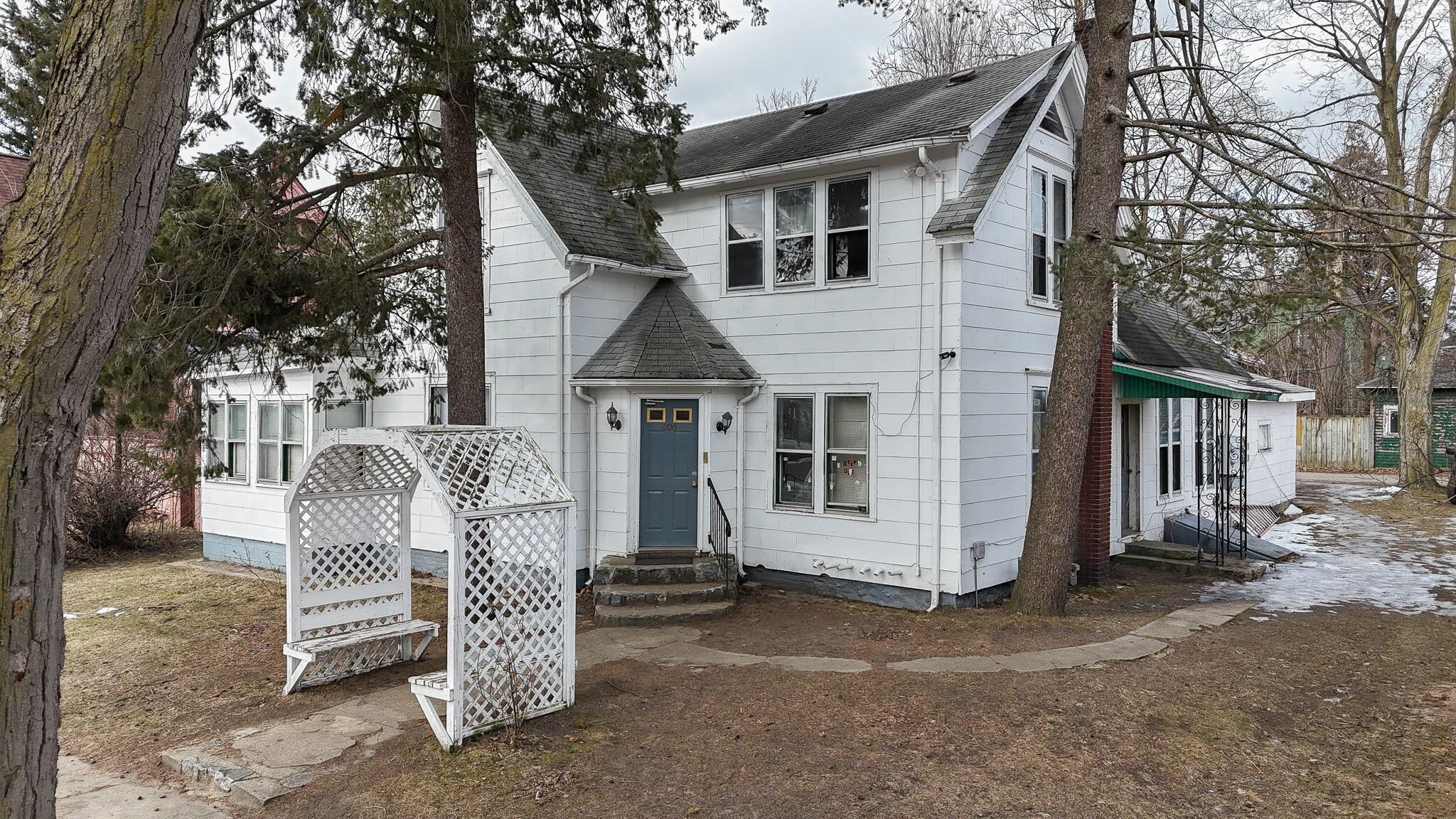 Listing image 4