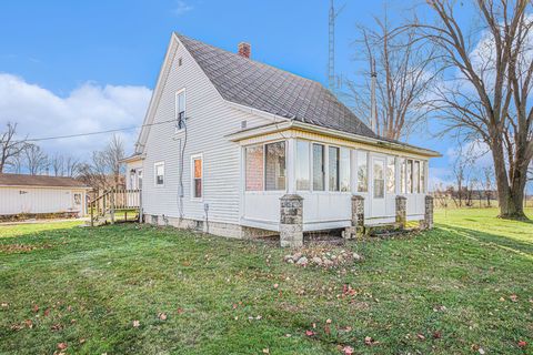 A home in Weesaw Twp