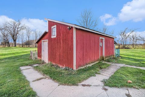 A home in Weesaw Twp