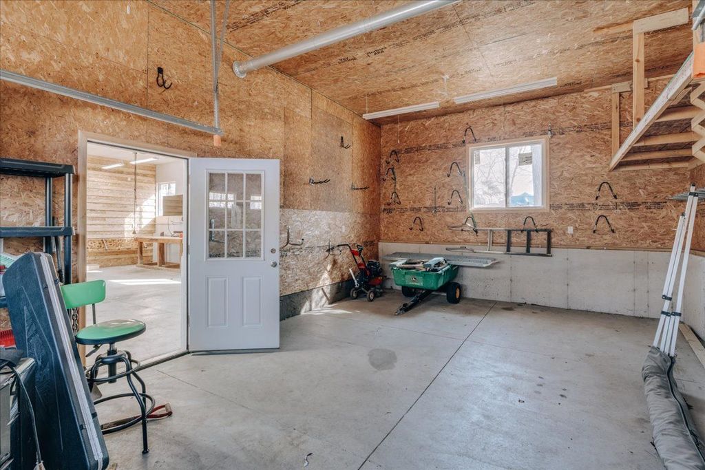 listing image 49
