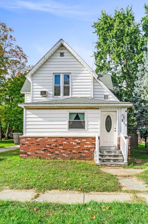 A home in Decatur Vlg