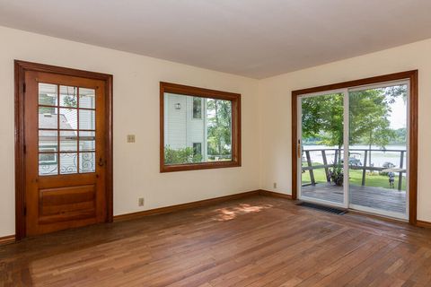 A home in Pine Grove Twp