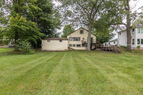 A home in Pine Grove Twp