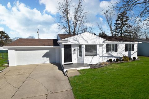 A home in Grand Blanc Twp