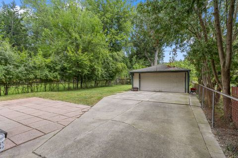 A home in Livonia