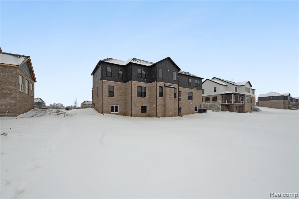 listing image 56