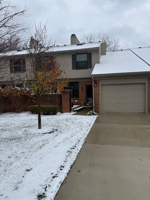 A home in West Bloomfield Twp