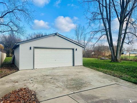 A home in La Salle Twp