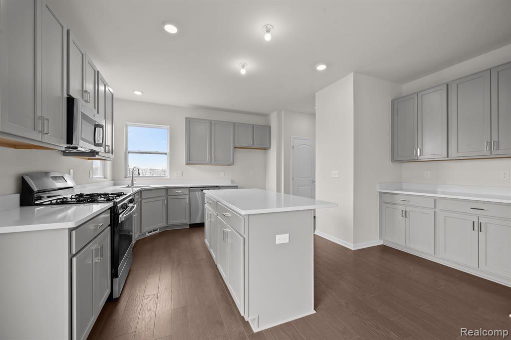 2763 SILO Drive