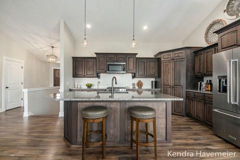 A home in BlendonTownship_Ottawa