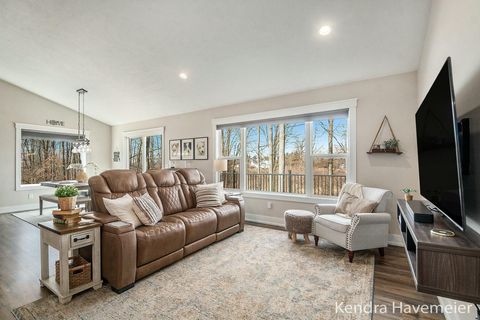 A home in BlendonTownship_Ottawa