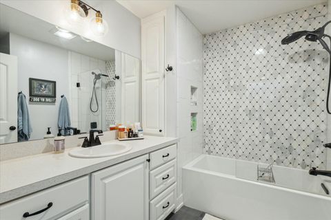 A home in BlendonTownship_Ottawa
