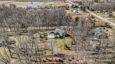 A home in BlendonTownship_Ottawa
