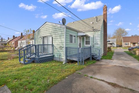 A home in River Rouge