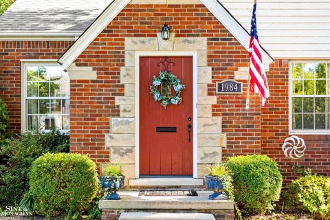 A home in Grosse Pointe Woods