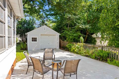 A home in Grosse Pointe Woods