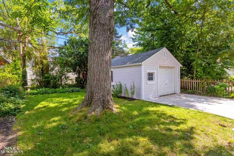 A home in Grosse Pointe Woods