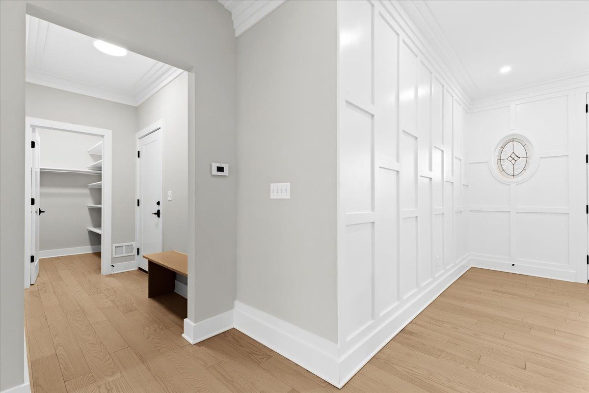 207 MOUNTAIN VIEW LANE