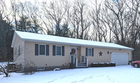 A home in Egelston Twp