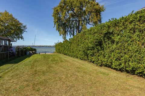 A home in Keego Harbor