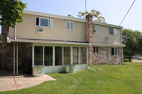 A home in Grand Blanc Twp