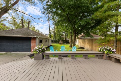 A home in Grosse Pointe Farms