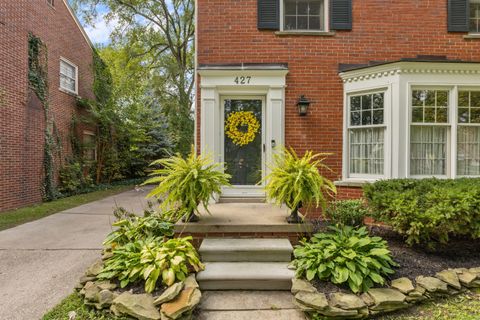 A home in Grosse Pointe Farms