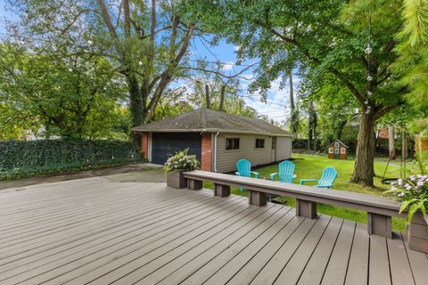 A home in Grosse Pointe Farms