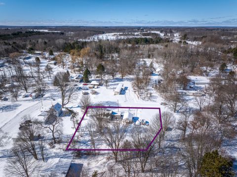 A home in ColfaxTownship_Mecosta