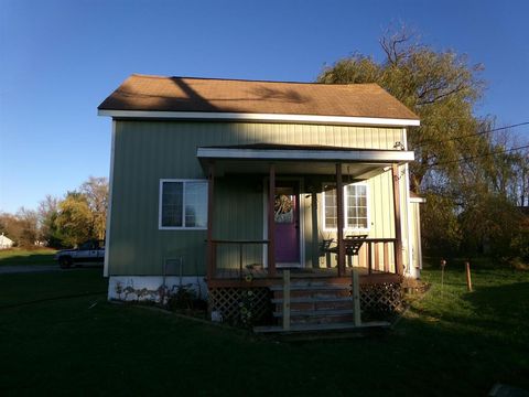 A home in Chippewa Twp