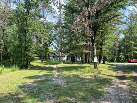 A home in Pleasant Plains Twp