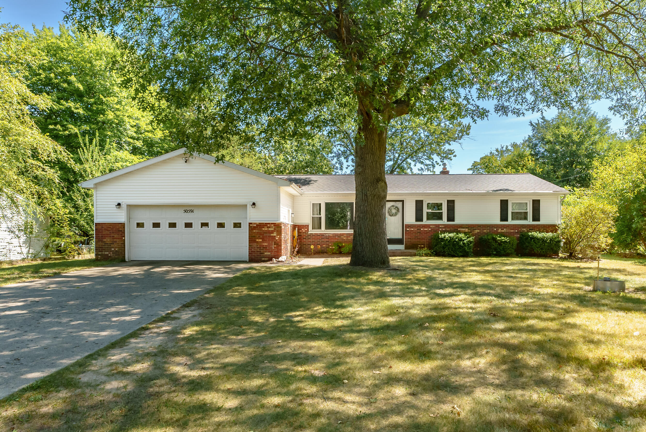 View Antwerp Twp, MI 49071 house