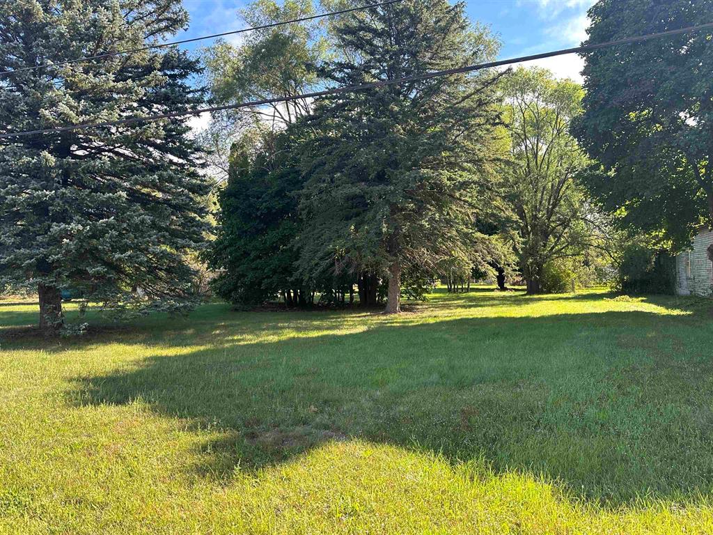 11253 Deer Lake Road