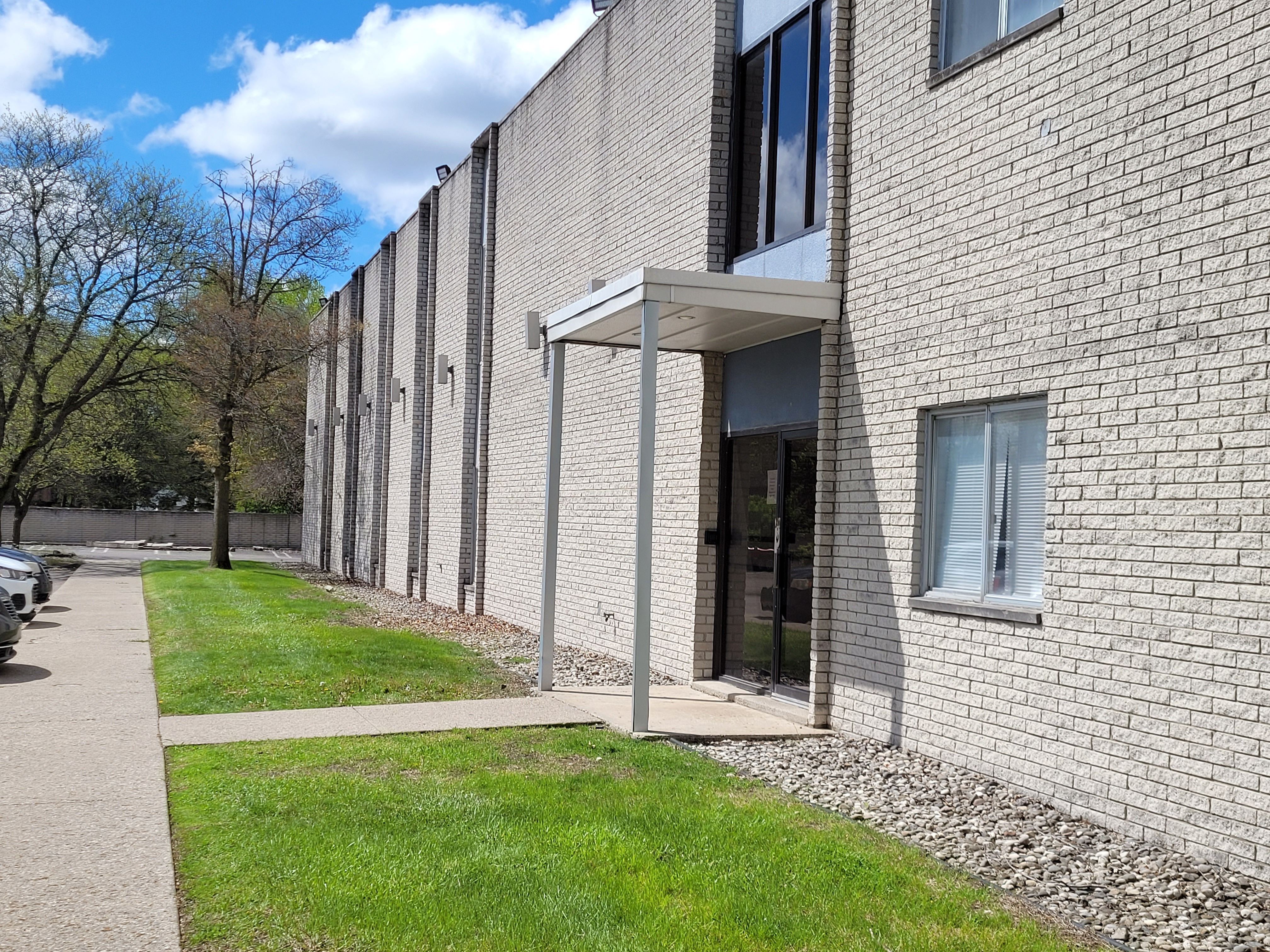 24225 W 9 MILE Suite 130 Road W