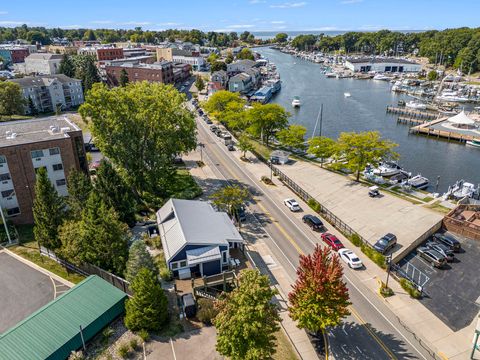 550 Williams Street South Haven City Van Buren MI 49090