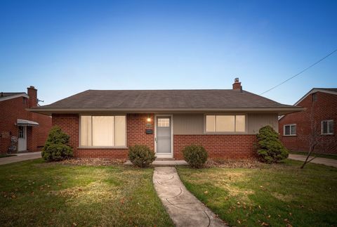 A home in Garden City