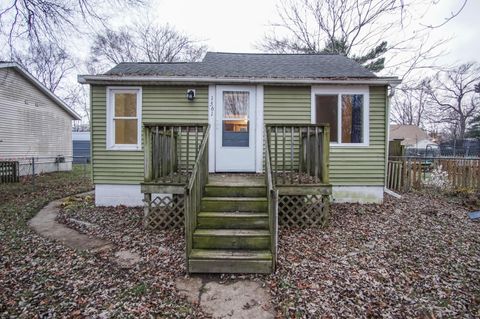 A home in Muskegon Twp