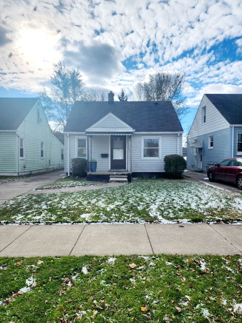 A home in Harper Woods