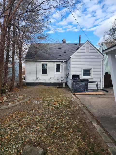 A home in Harper Woods