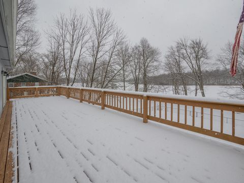 A home in Waverly Twp