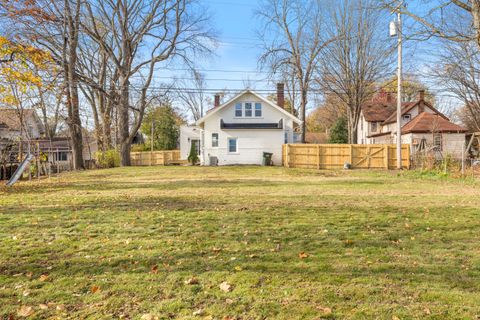 A home in Mt. Clemens