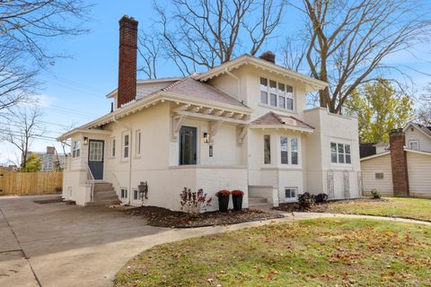 A home in Mt. Clemens