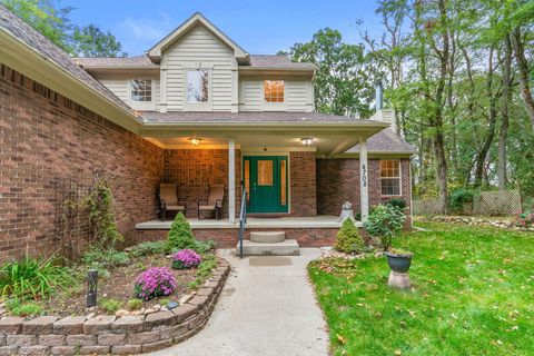 A home in Hartland Twp