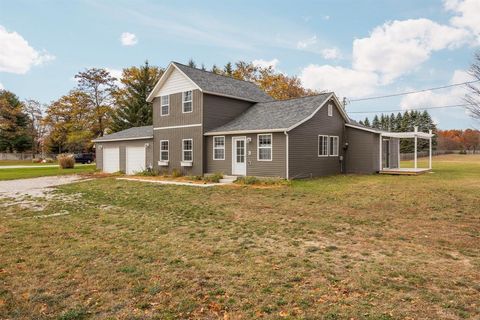 A home in Green Lake Twp