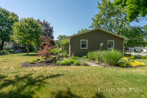 A home in Plainfield Twp