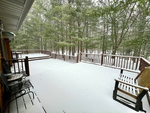 A home in Filer Twp