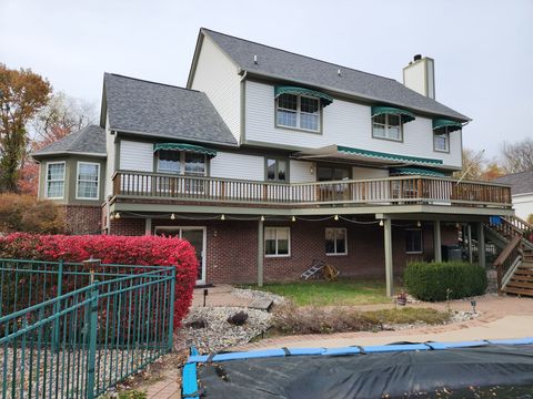 A home in Commerce Twp